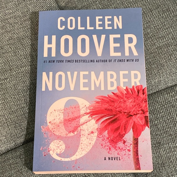 Colleen Hoover and Tessa Bailey Paperback Book Set - Picture 2 of 10